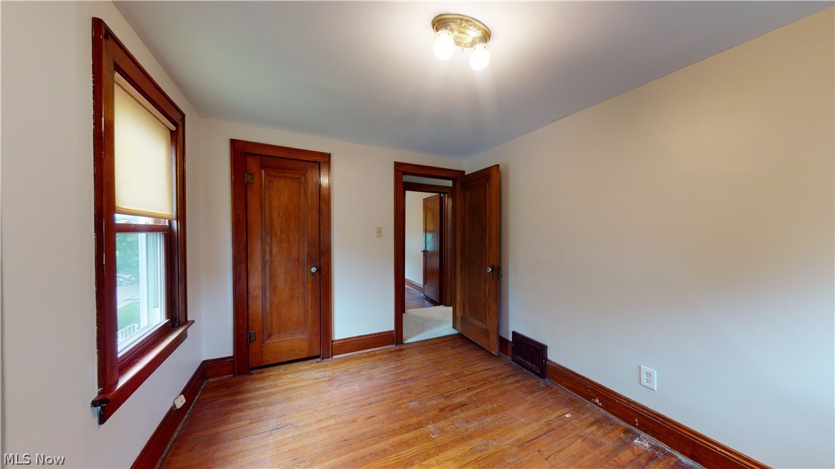 645 Brittain Road Akron, OH 44305 - Photo 15 of 25 Gallery Image 15