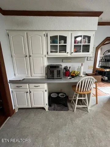 $409,900 | 205 Hickory Lane, Jacksboro, TN 37757