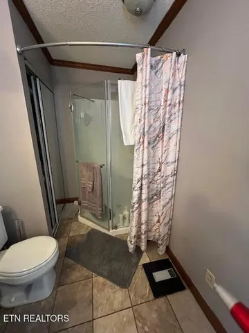 $409,900 | 205 Hickory Lane, Jacksboro, TN 37757