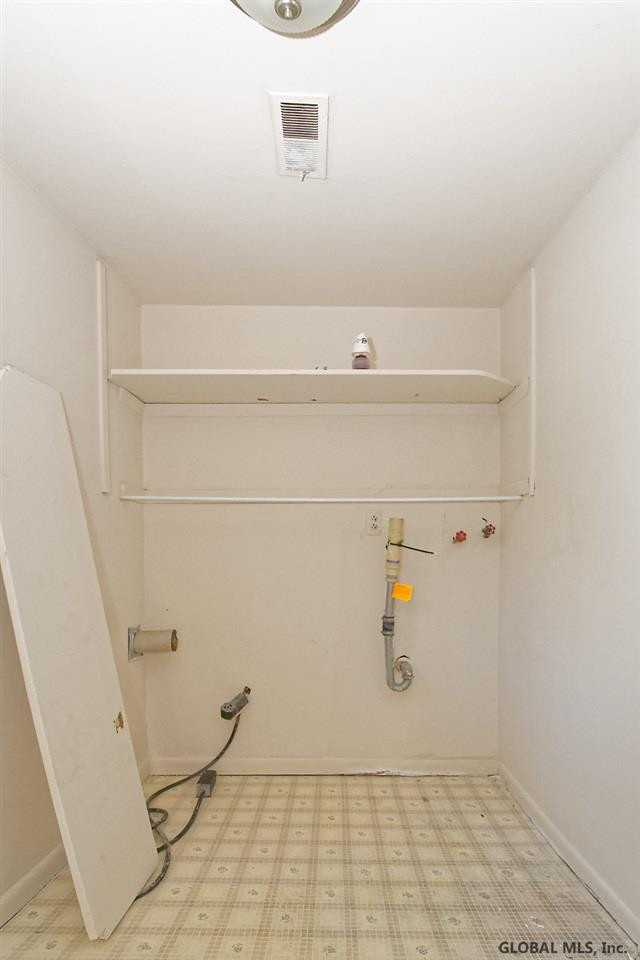 41 Mt Riga Avenue Colonie, NY 12110 - Photo 18 of 26 Photo 20