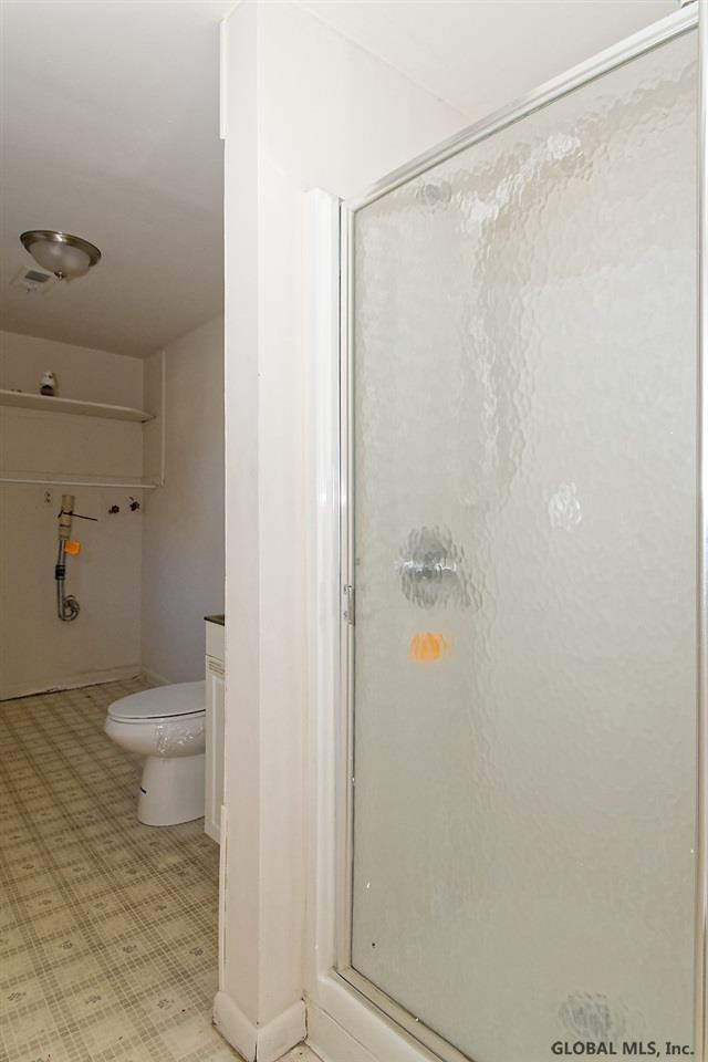 41 Mt Riga Avenue Colonie, NY 12110 - Photo 19 of 26 Photo 21