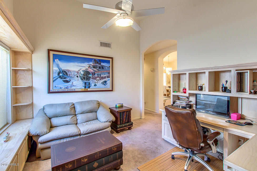 15771 Piccadilly Road Goodyear, AZ 85395 - Photo 26 of 34 26-Piccadilly