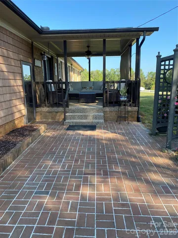 $460,000 | 9525 Mull Road, Vale, NC 28168