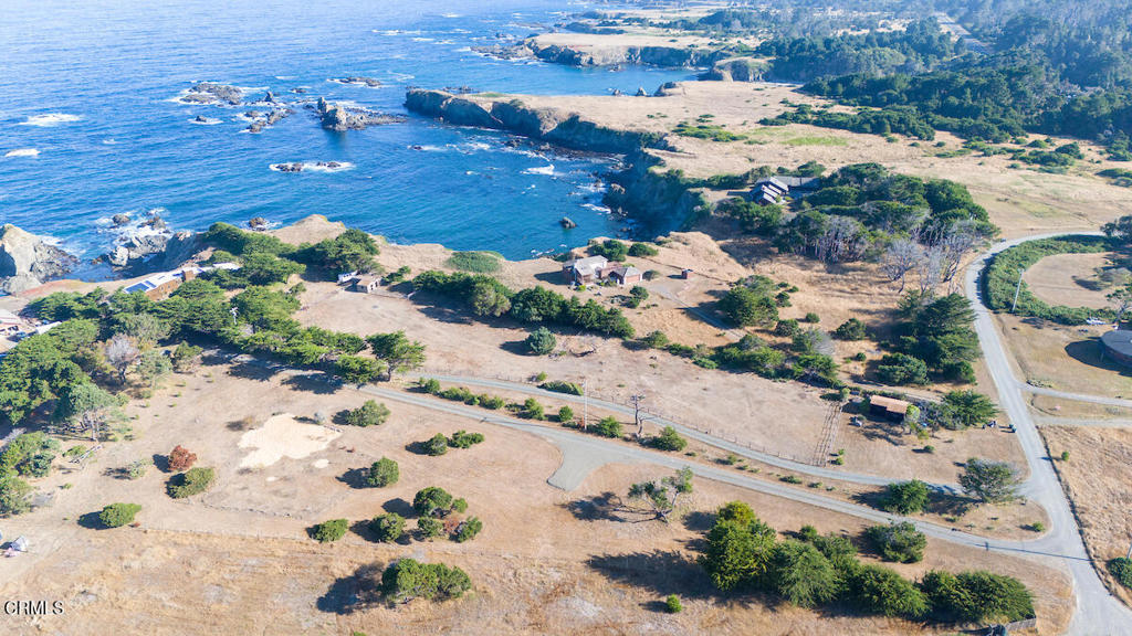 45370 Caspar Point Road Caspar, CA 95420 - Photo 5 of 25 an aerial view of residential houses with outdoor space
