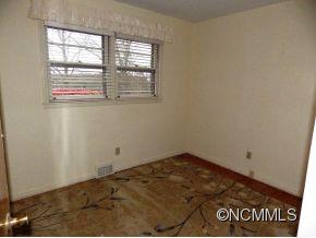 76 Ball Gap Road Arden, NC 28704 - Photo 12 of 24 Gallery Image 12