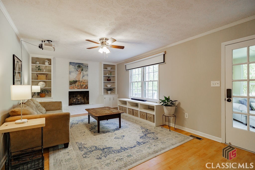 115 Nassau Lane Athens, GA 30607 - Photo 10 of 44 Gallery Image 10