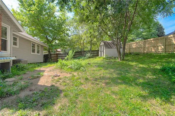 $359,990 | 636 Sheidley Avenue, Bonner Springs, KS 66012