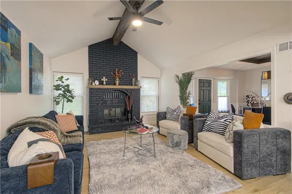 $359,990 | 636 Sheidley Avenue, Bonner Springs, KS 66012