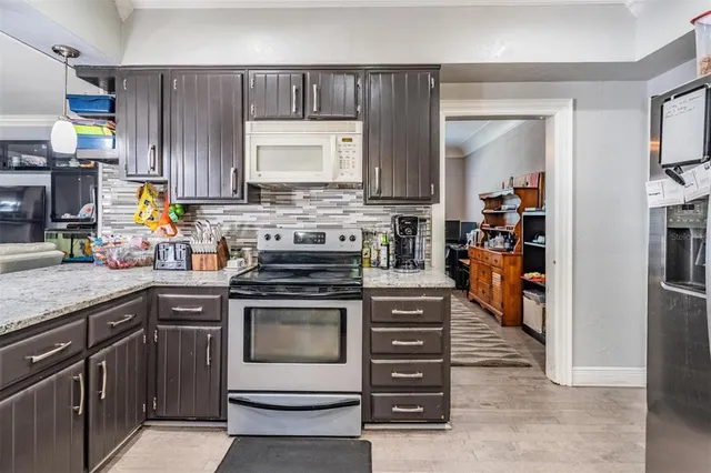 $769,500 | 811 Fairlington Drive, Lakeland, FL 33813