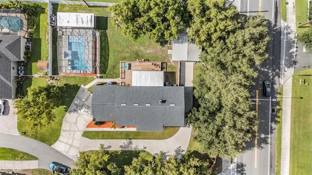 $769,500 | 811 Fairlington Drive, Lakeland, FL 33813