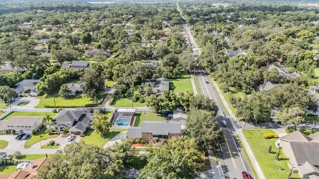 $769,500 | 811 Fairlington Drive, Lakeland, FL 33813