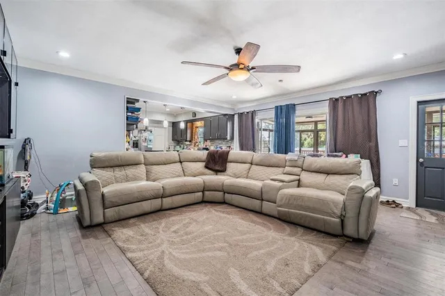 $769,500 | 811 Fairlington Drive, Lakeland, FL 33813