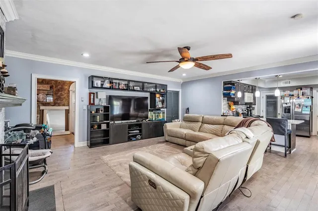 $769,500 | 811 Fairlington Drive, Lakeland, FL 33813