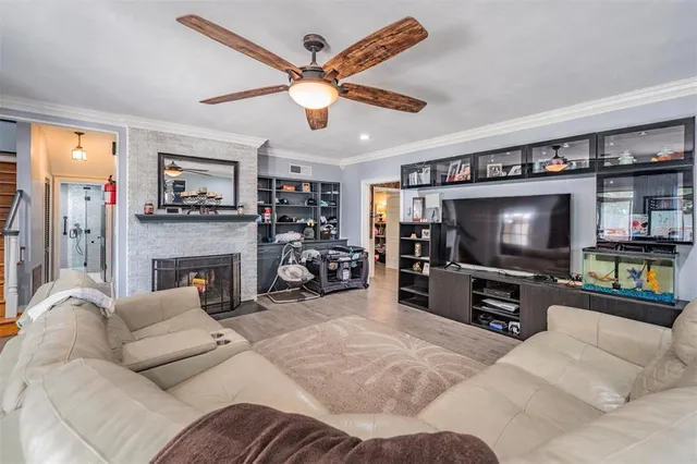 $769,500 | 811 Fairlington Drive, Lakeland, FL 33813