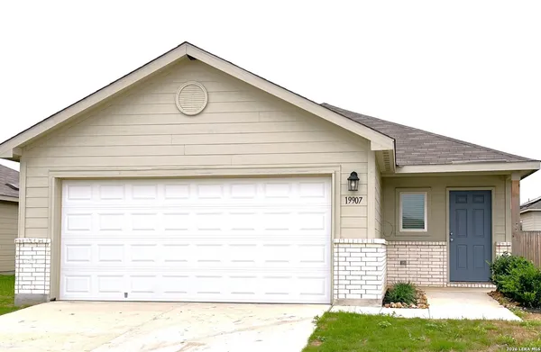 $215,000 | 19907 Wyatt Earp Way, Lytle, TX 78052