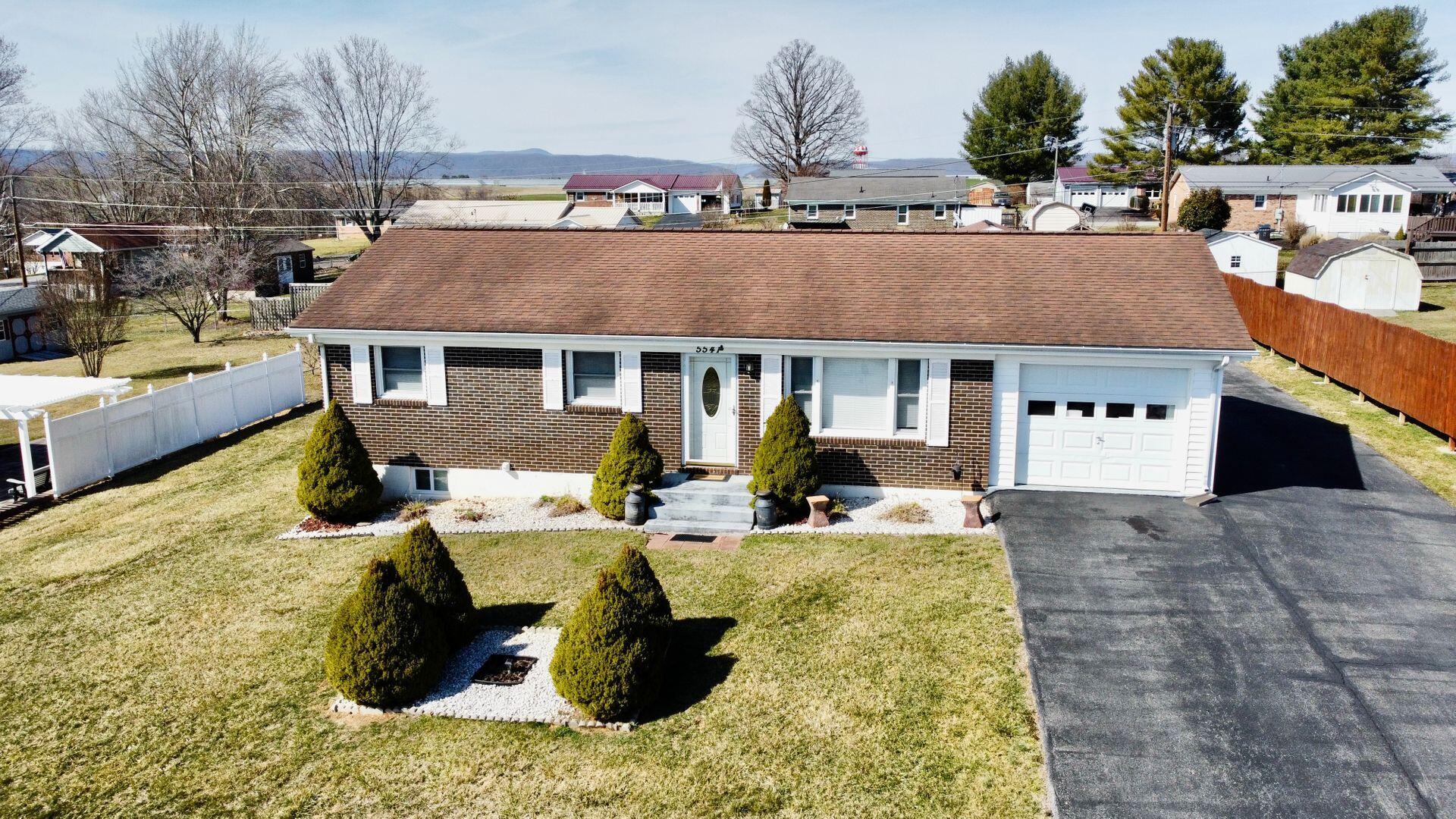 5541 Riggs Street Dublin, VA 24084 - Photo 3 of 75 2