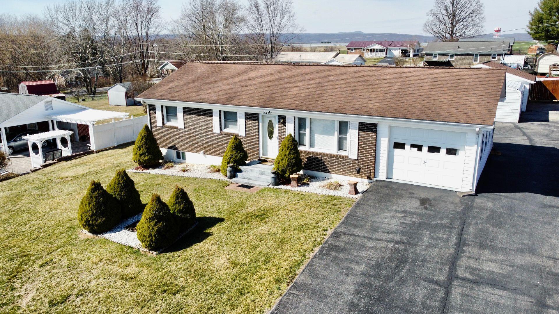 5541 Riggs Street Dublin, VA 24084 - Photo 4 of 75 3