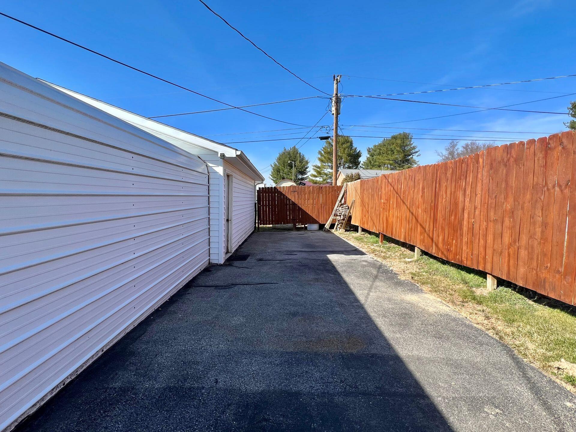 5541 Riggs Street Dublin, VA 24084 - Photo 59 of 75 58