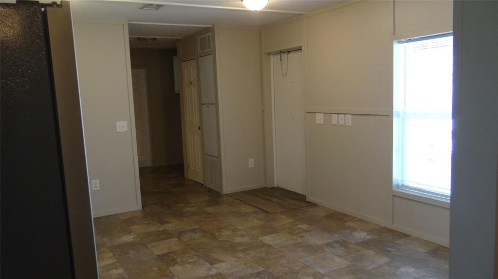 4722 Odneal Road Krum, TX 76249 - Photo 6 of 13