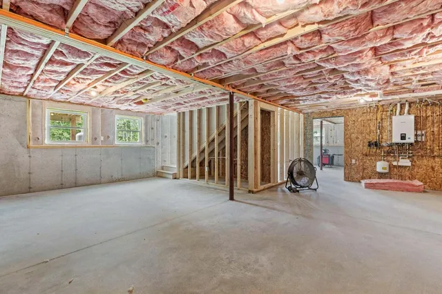 $430,000 | 1178 Meadow Road, Casco, ME 04015