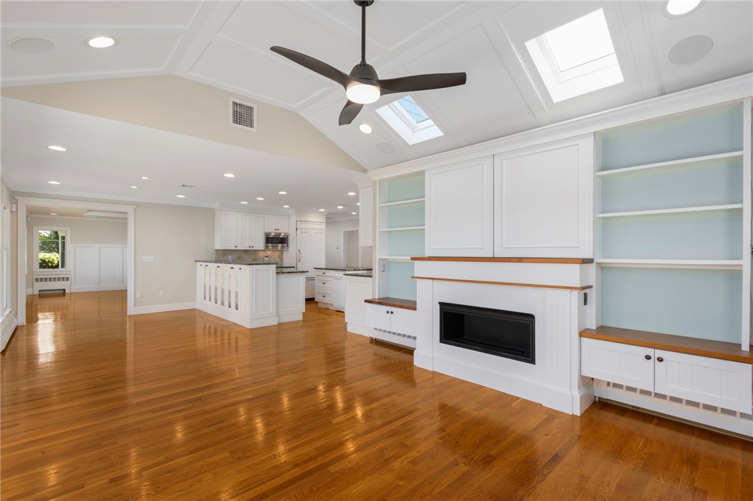 29 Riverside Drive Barrington, RI 02806 - Photo 16 of 37
