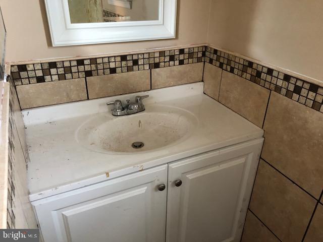 66 Brookshire Road Sicklerville, NJ 08081 - Photo 10 of 18 Gallery Image 10