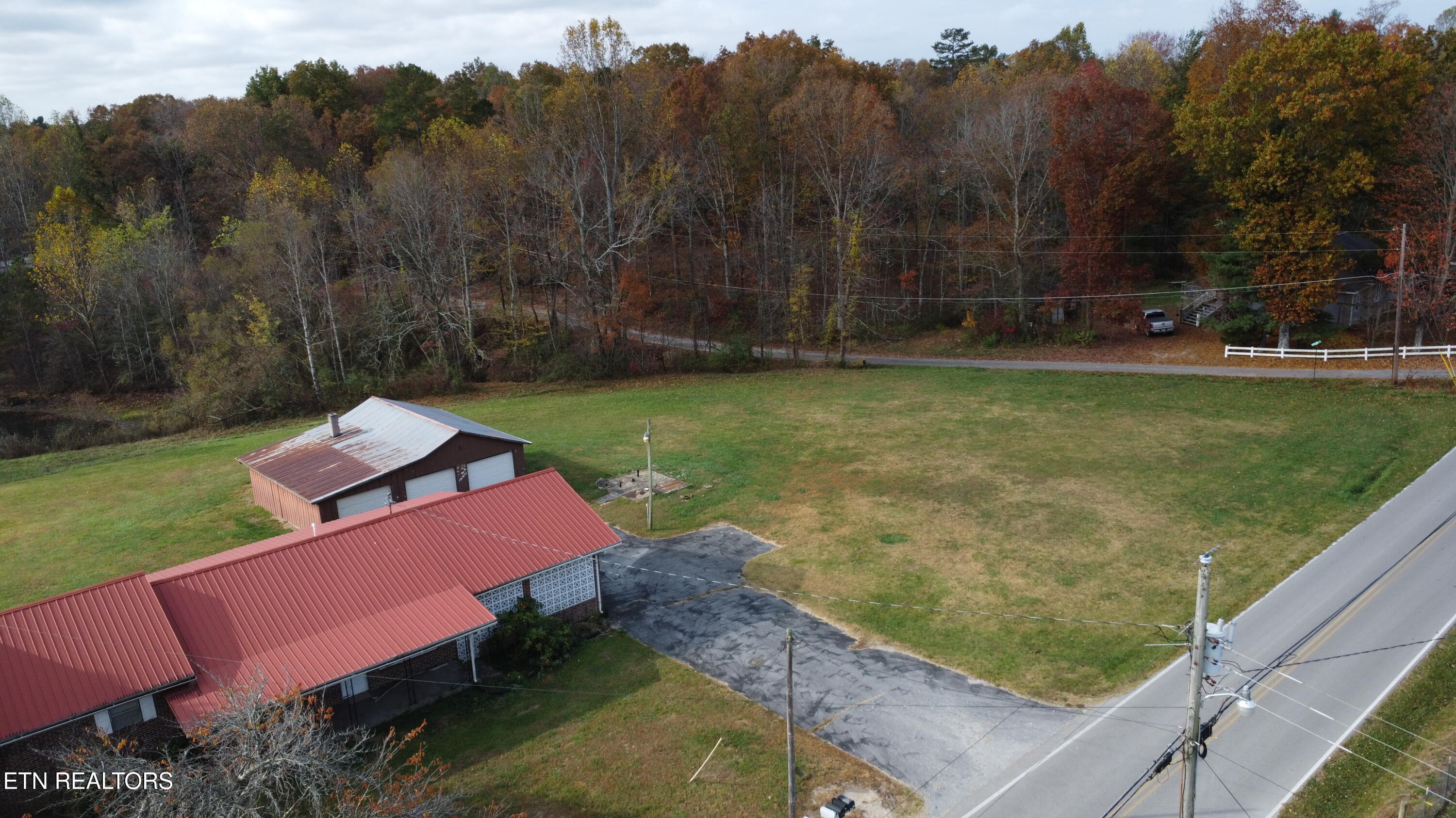 1140 Tom Price Road Jamestown, TN 38556 - Photo 20 of 27 DJI_0033