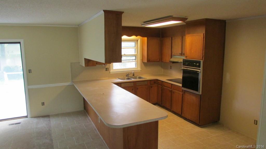 2381 Old Field Road Gastonia, NC 28056 - Photo 9 of 14 Gallery Image 9
