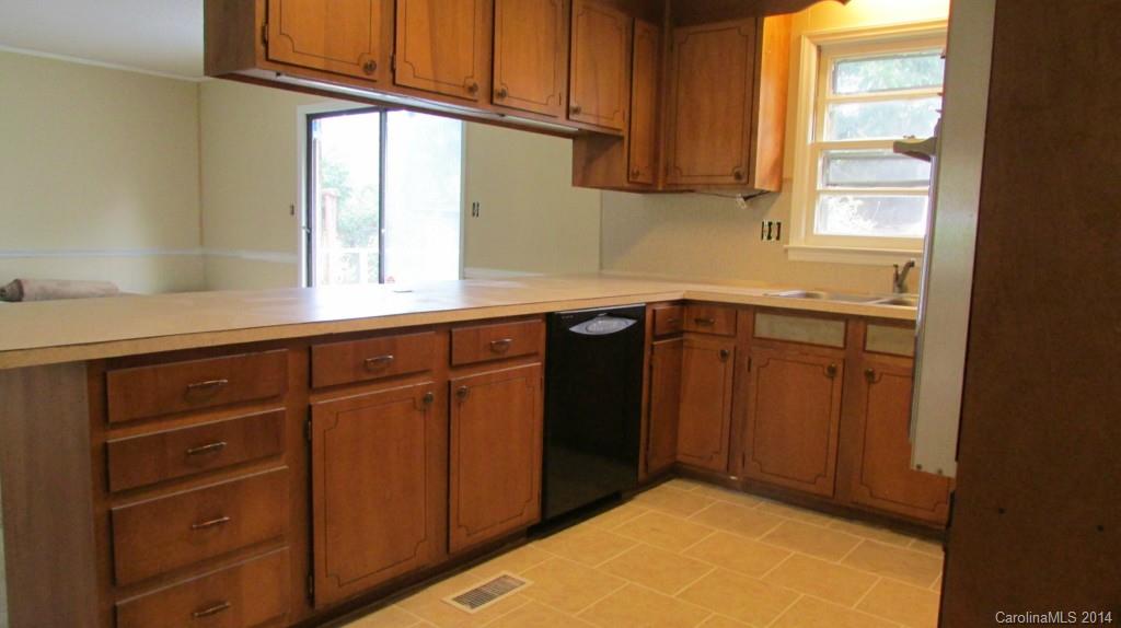 2381 Old Field Road Gastonia, NC 28056 - Photo 10 of 14 Gallery Image 10