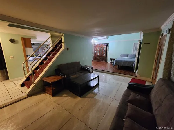 $875,000 | 3591 Fiddler Lane, Bethpage, NY 11714