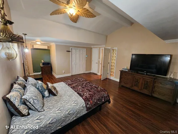 $875,000 | 3591 Fiddler Lane, Bethpage, NY 11714