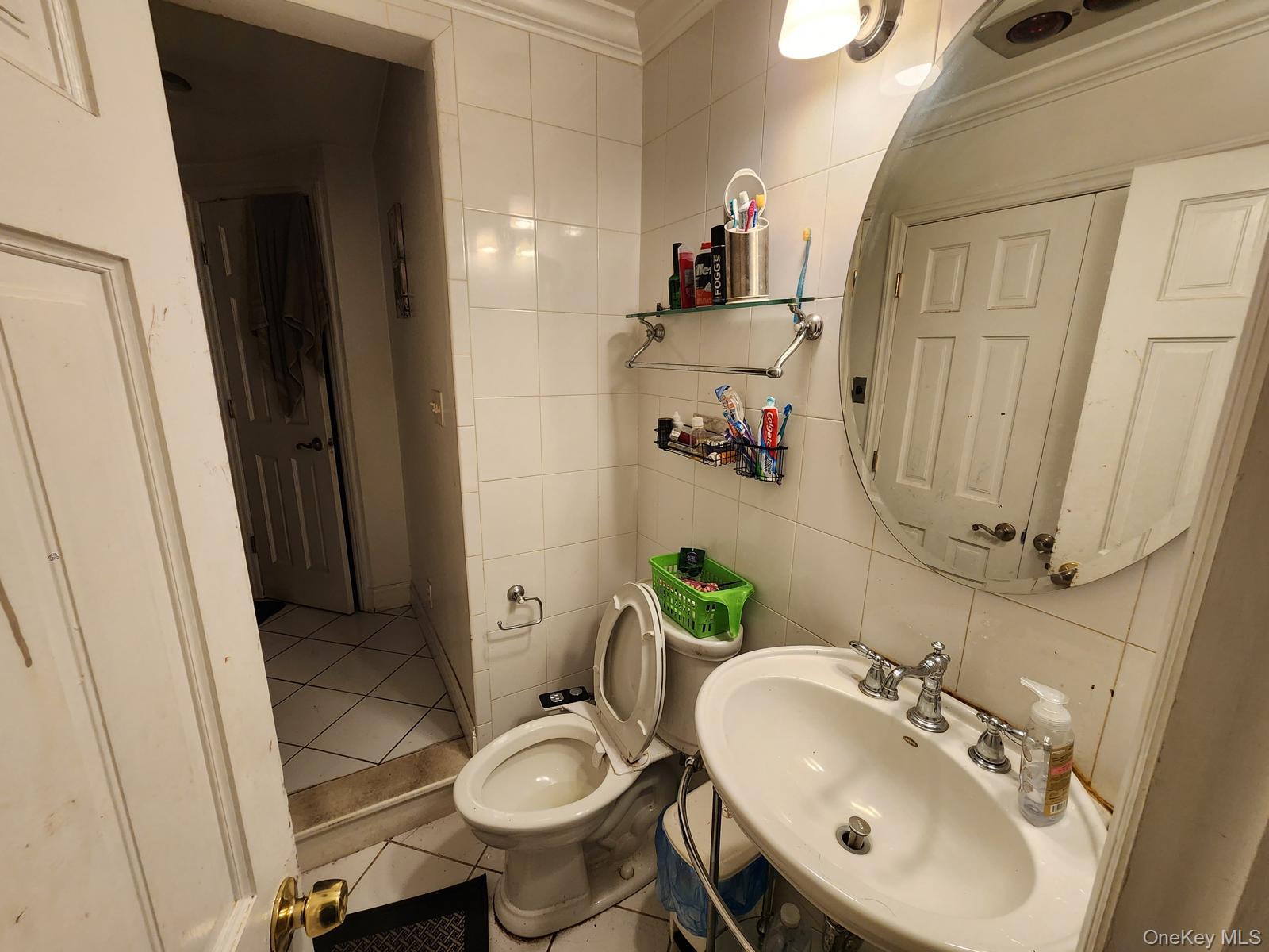 3591 Fiddler Lane Bethpage, NY 11714 - Photo 10 of 10