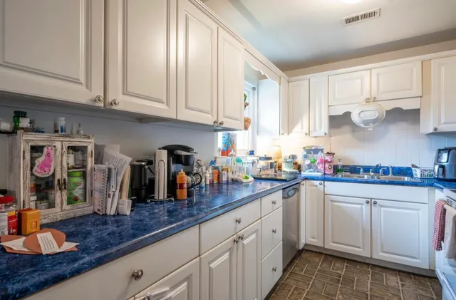 $370,000 | 844 Miller Road, Signal Mountain, TN 37377