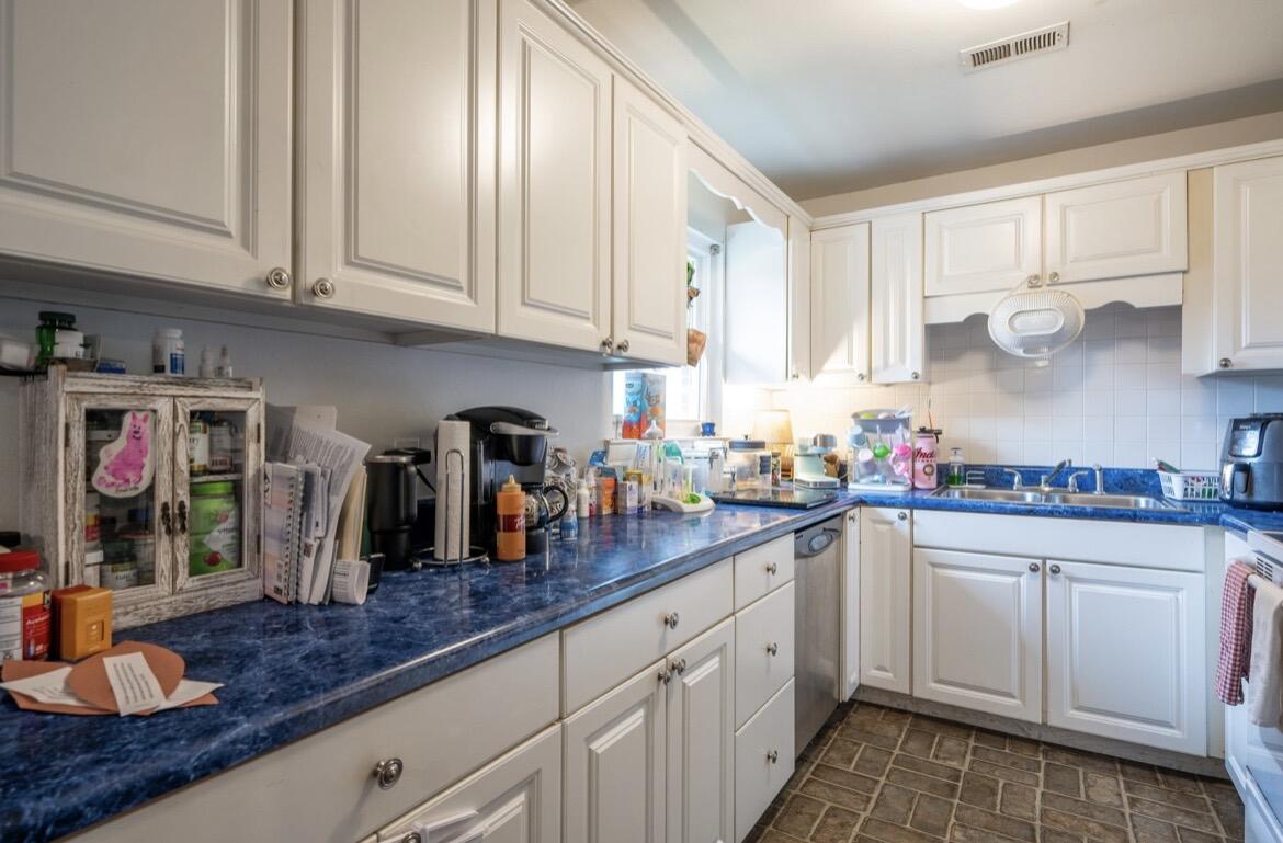 844 Miller Road Signal Mountain, TN 37377 - Photo 12 of 27 IMG_0469