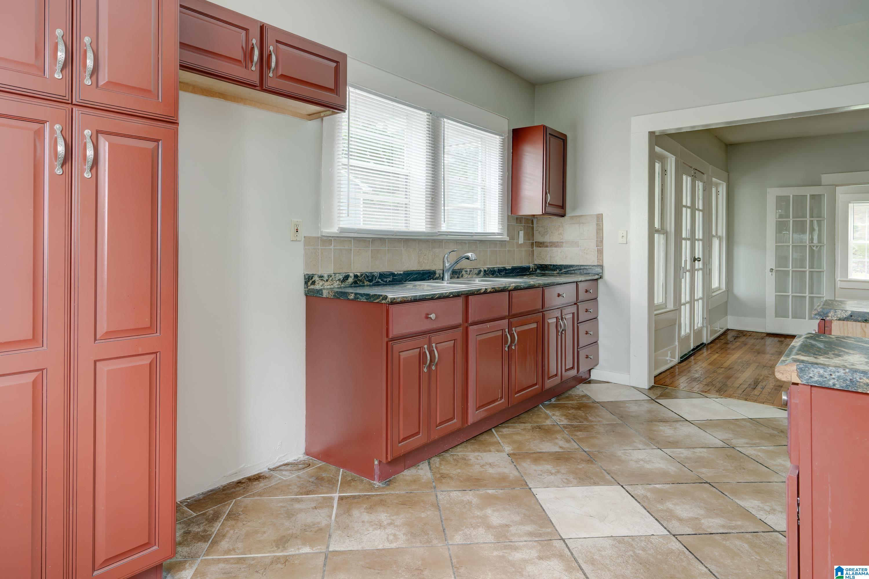 650 Maple Street Fairfield, AL 35064 - Photo 14 of 25 Gallery Image 14