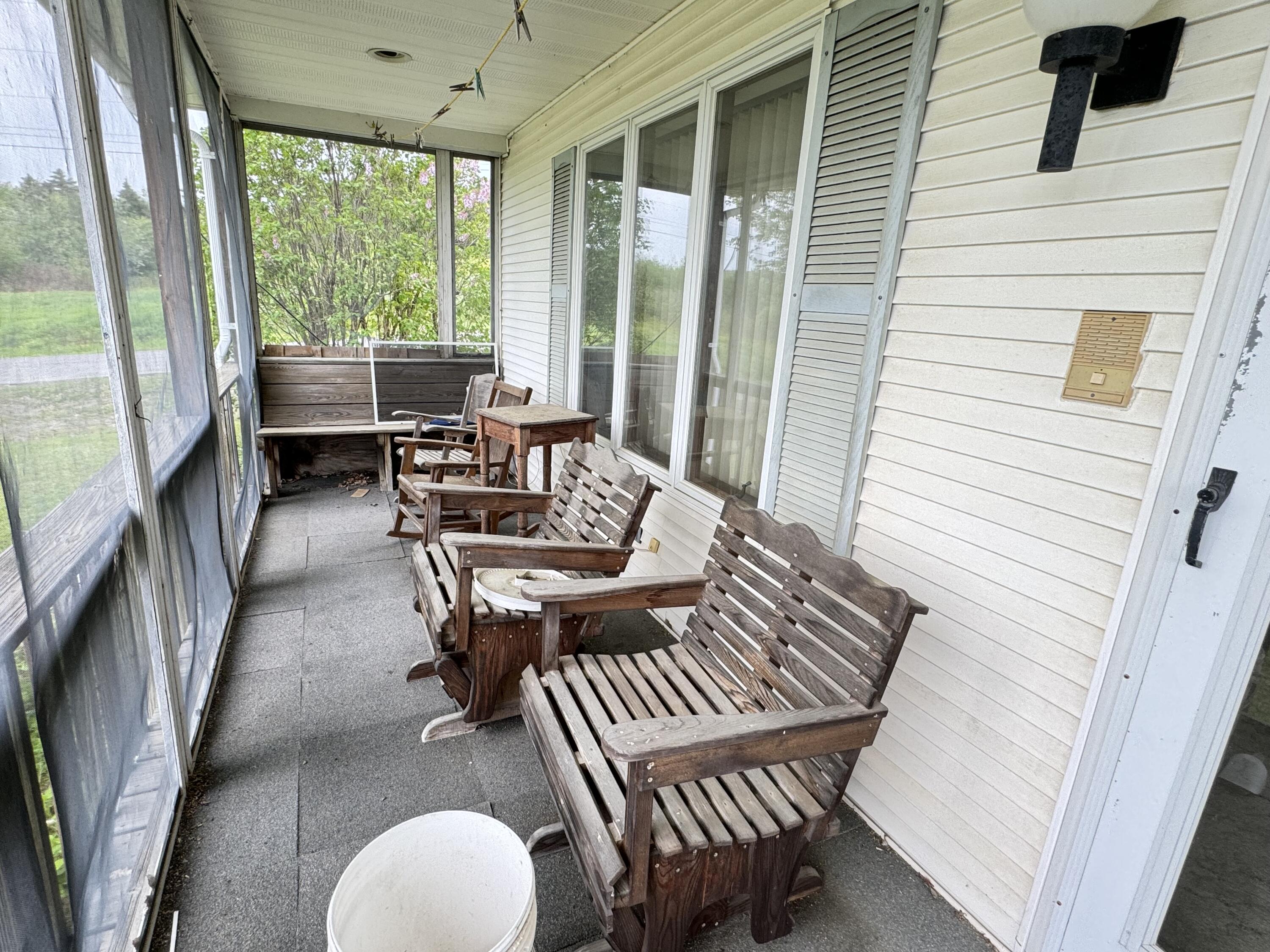 9 Cove Road Madawaska, ME 04773 - Photo 7 of 89 IMG_2845