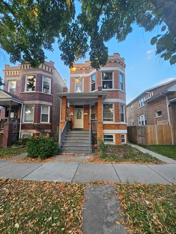 $599,000 | 3925 North St Louis Avenue, Chicago, IL 60618