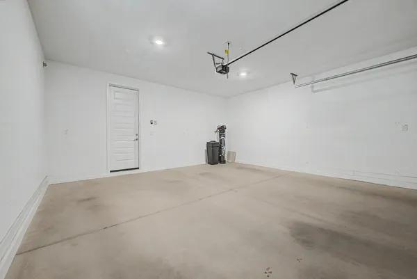 $2,500 | 1784 South Senate Street, Chandler, AZ 85286