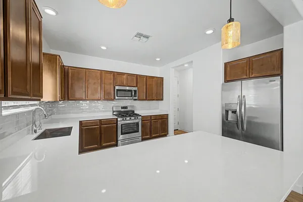 $2,500 | 1784 South Senate Street, Chandler, AZ 85286