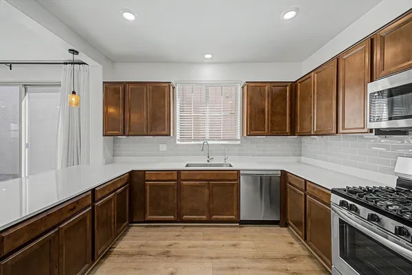 $2,500 | 1784 South Senate Street, Chandler, AZ 85286