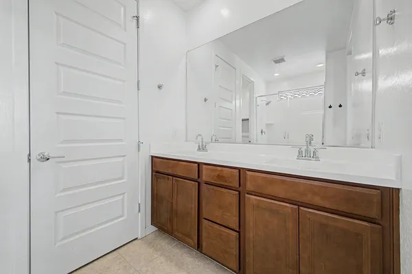 $2,500 | 1784 South Senate Street, Chandler, AZ 85286