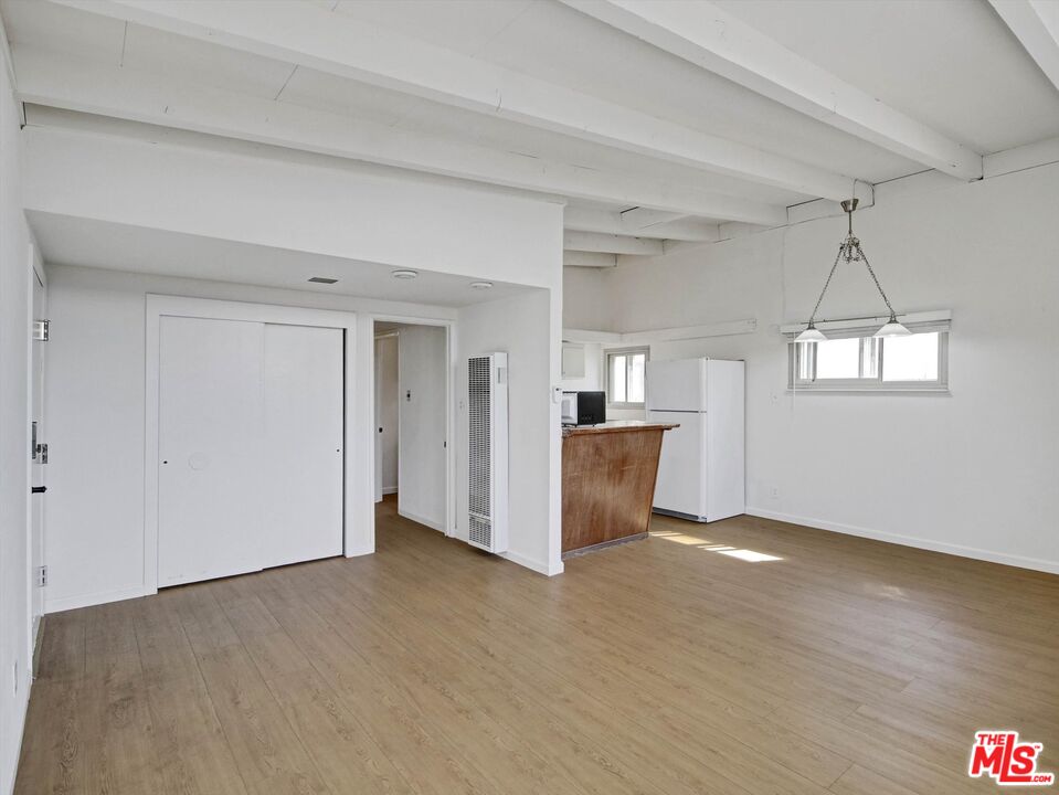 104 Sunridge Street Playa del Rey, CA 90293 - Photo 5 of 61