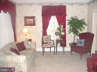 399 Sunset Road Reading, PA 19611 - Photo 3 of 6