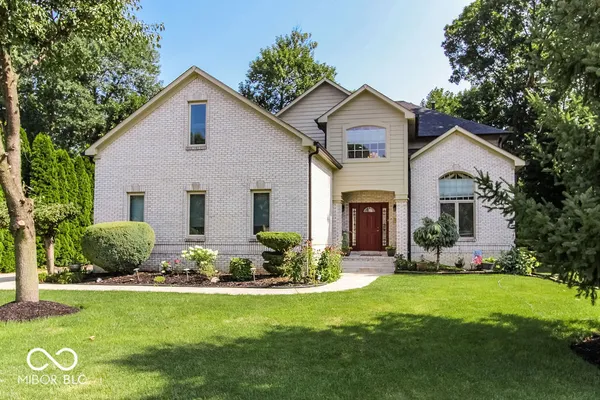 $649,900 | 7619 Oak Grove Drive, Indianapolis, IN 46259