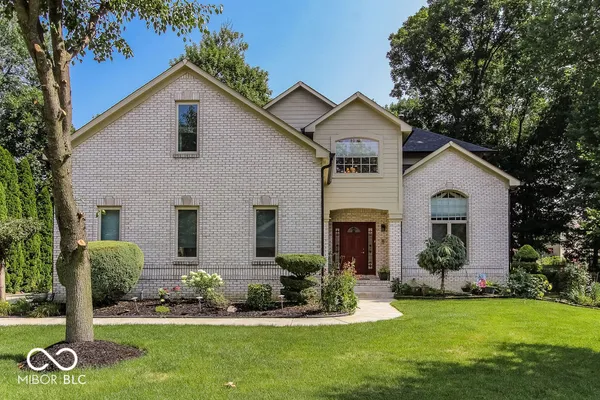 $649,900 | 7619 Oak Grove Drive, Indianapolis, IN 46259
