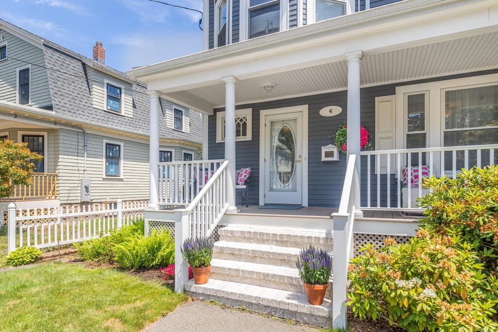 4 Larchmont Road Salem, MA 01970 - Photo 4 of 30 Gallery Image 4
