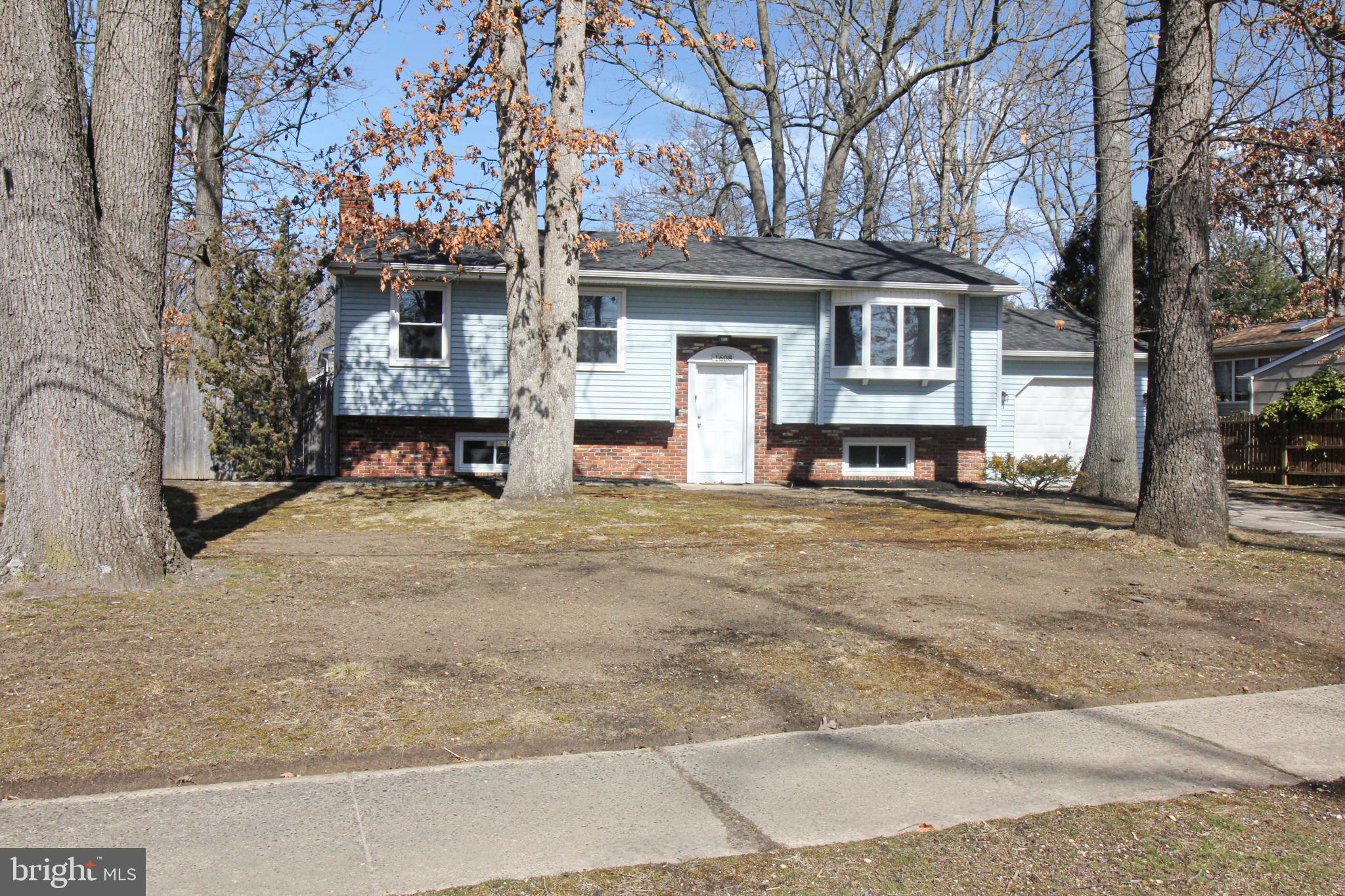 1608 White Oak Road Williamstown, NJ 08094 - Photo 3 of 39 Gallery Image 3