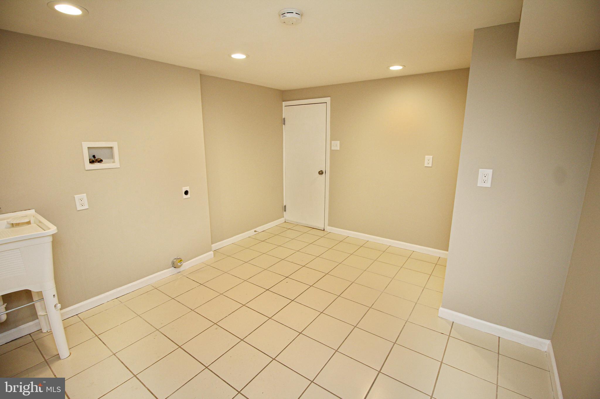 1608 White Oak Road Williamstown, NJ 08094 - Photo 37 of 39 Gallery Image 37