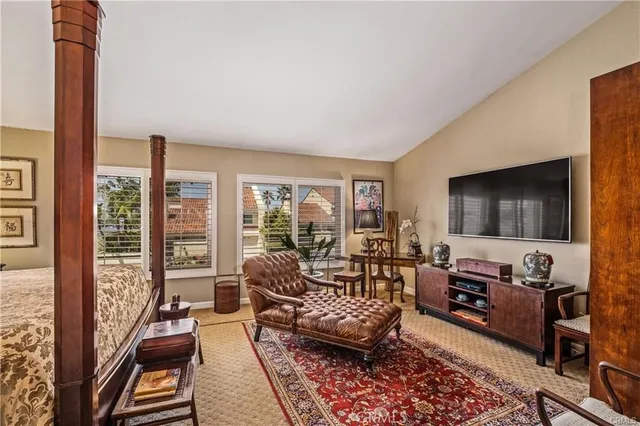 $5,900 | 25911 El Segundo Street, Laguna Hills, CA 92653