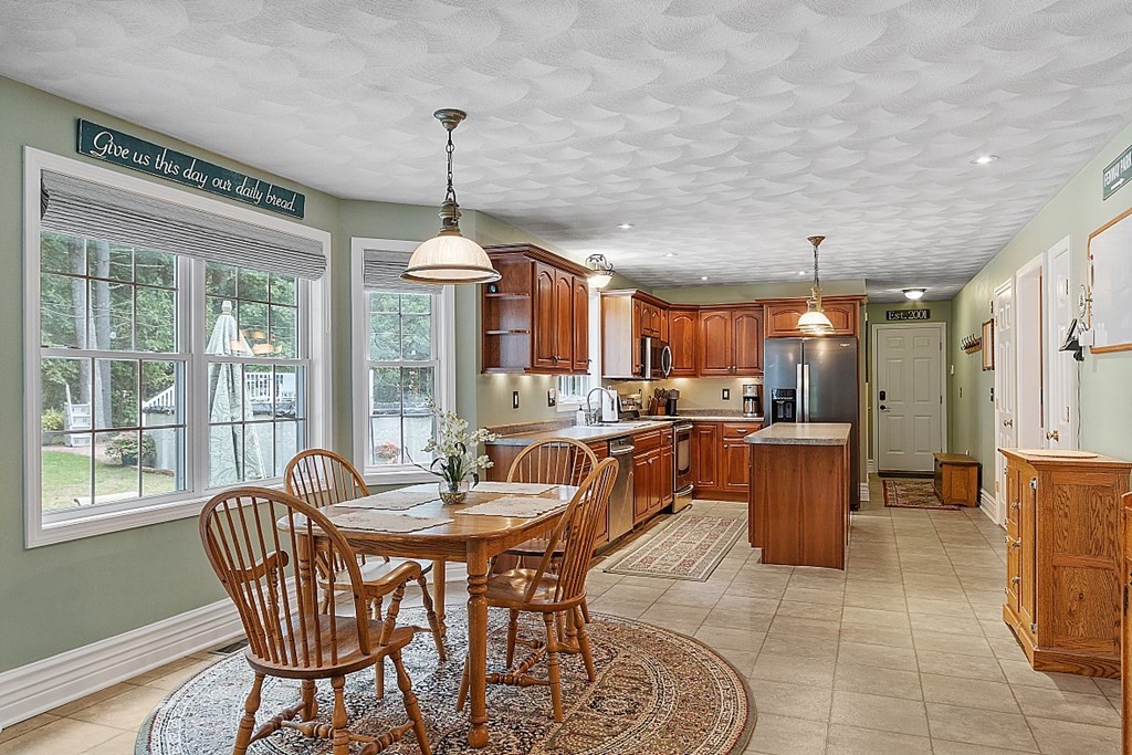 36 Cow Pond Brook Road Groton, MA 01450 - Photo 7 of 42 Gallery Image 7